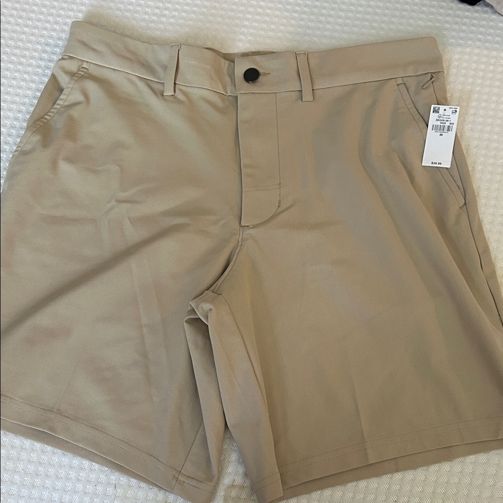 NWT Old Navy Men's Khaki Flat Front Shorts